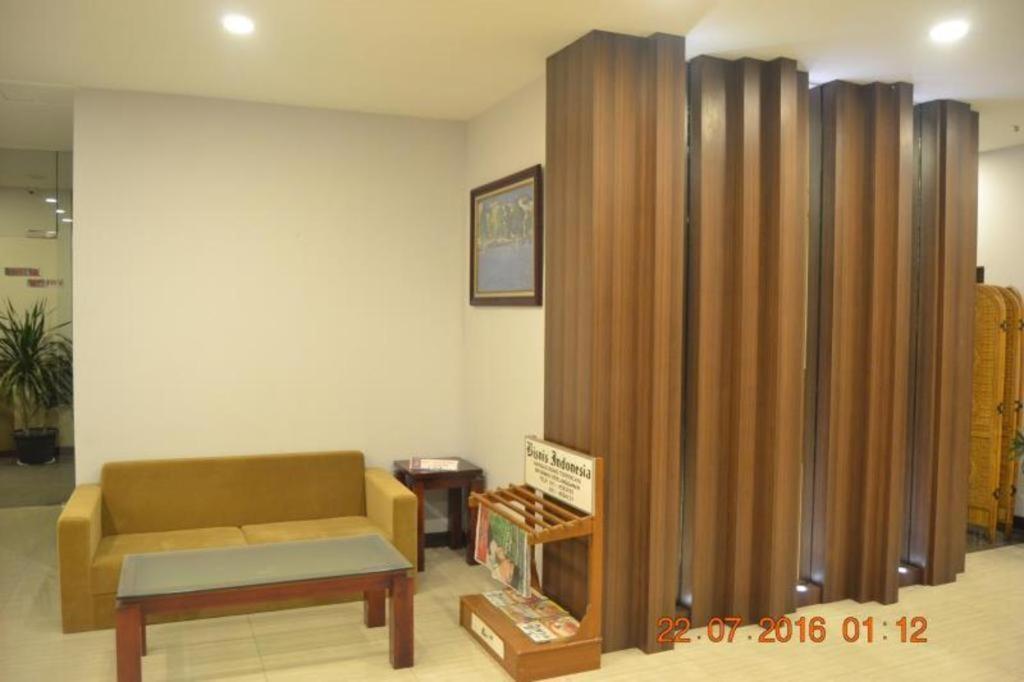 J Hotel Medan Luaran gambar