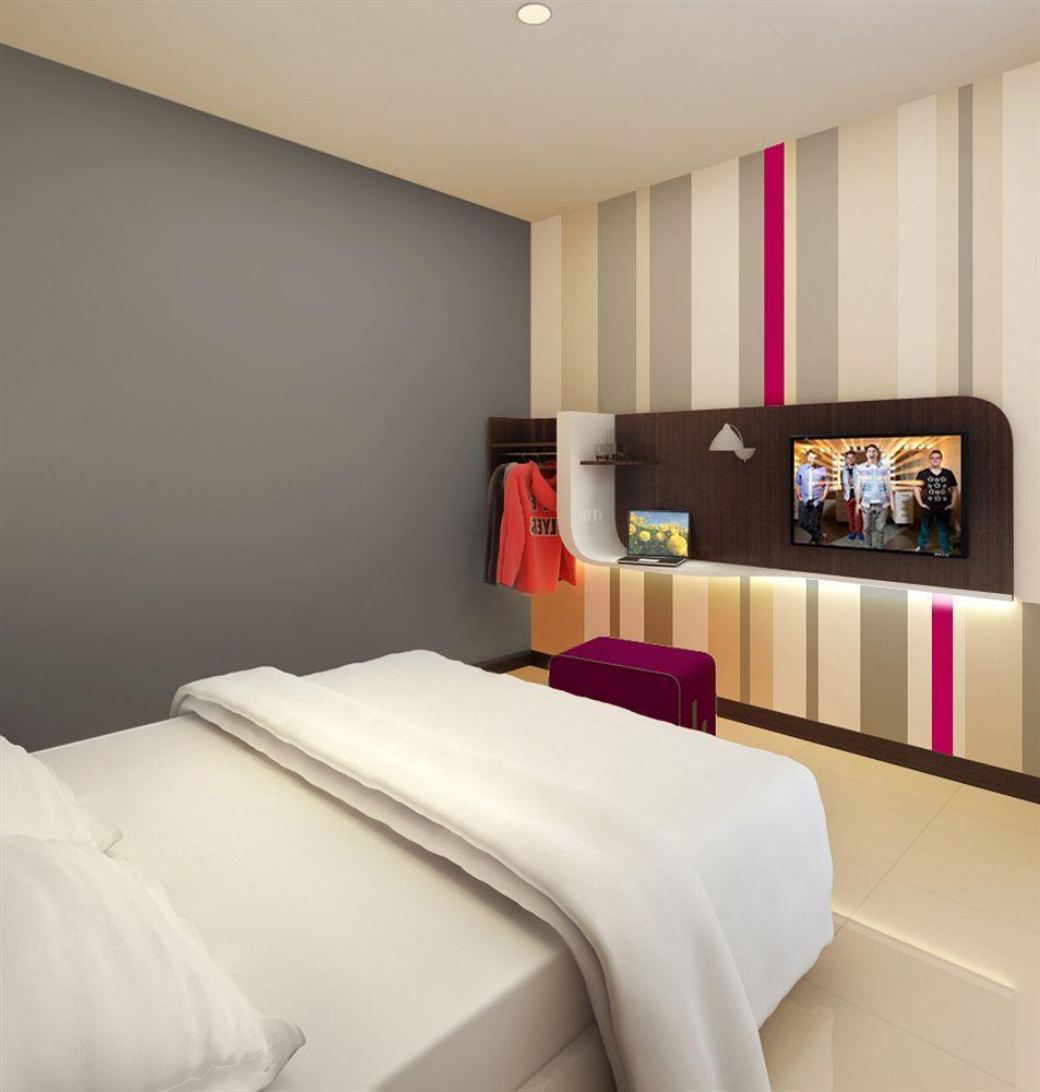 J Hotel Medan Luaran gambar