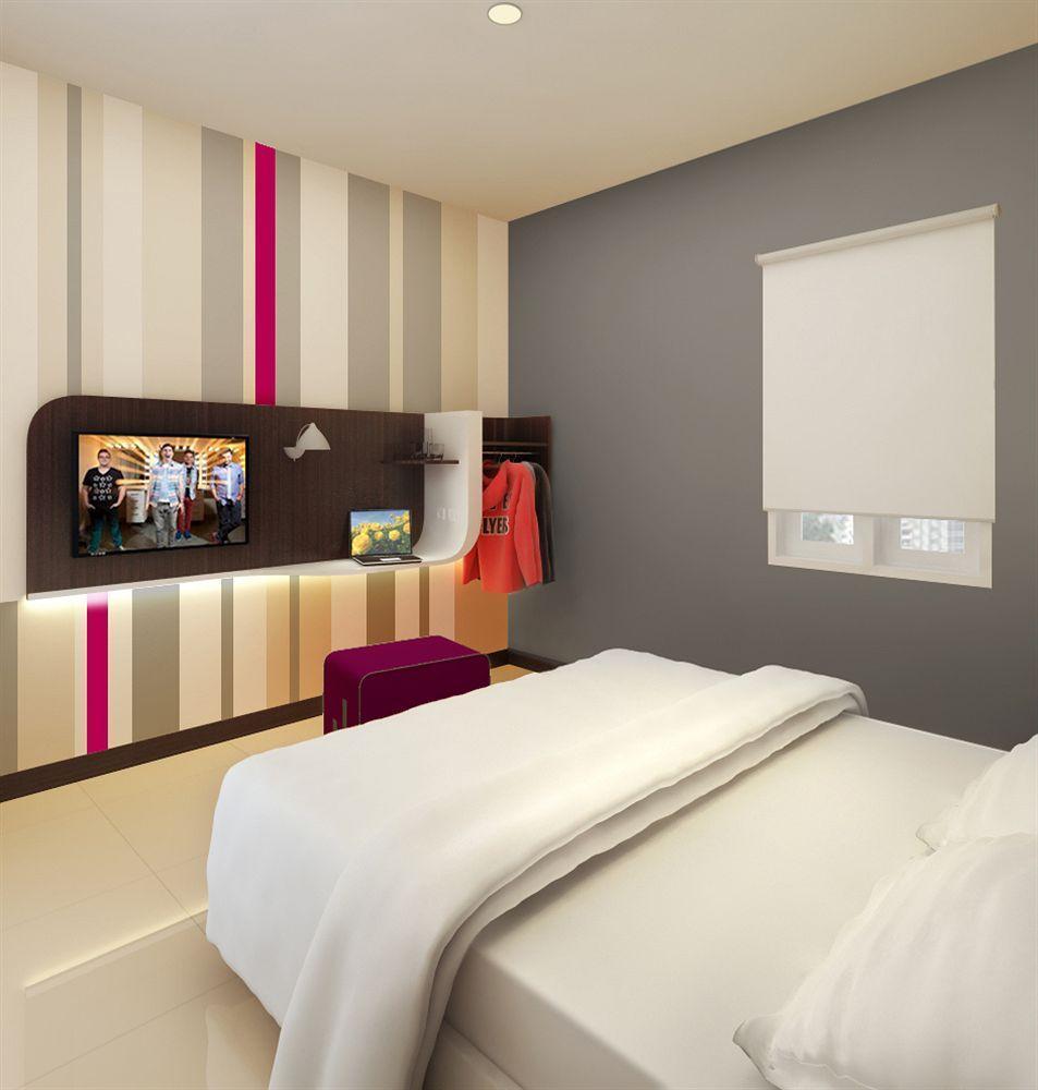 J Hotel Medan Luaran gambar