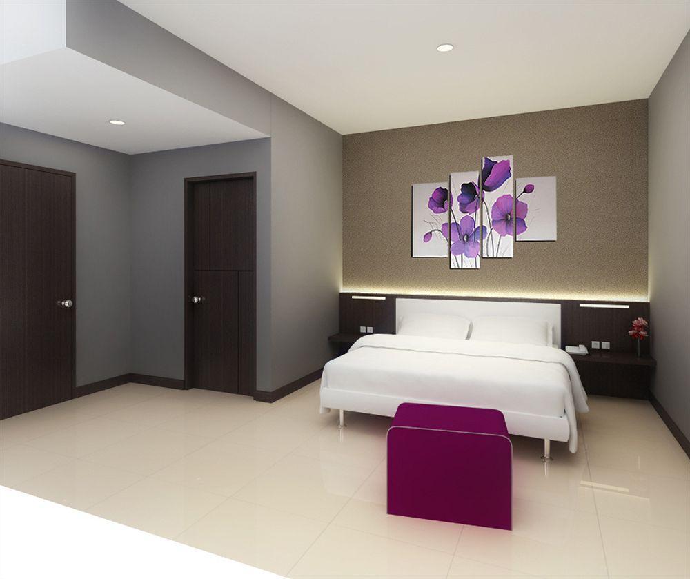 J Hotel Medan Luaran gambar