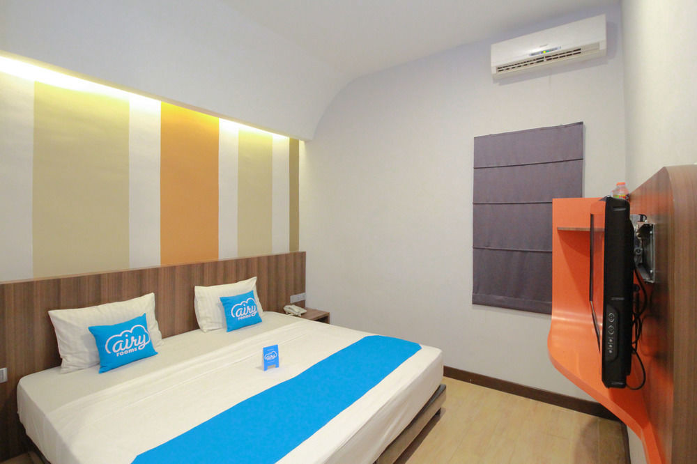 J Hotel Medan Luaran gambar