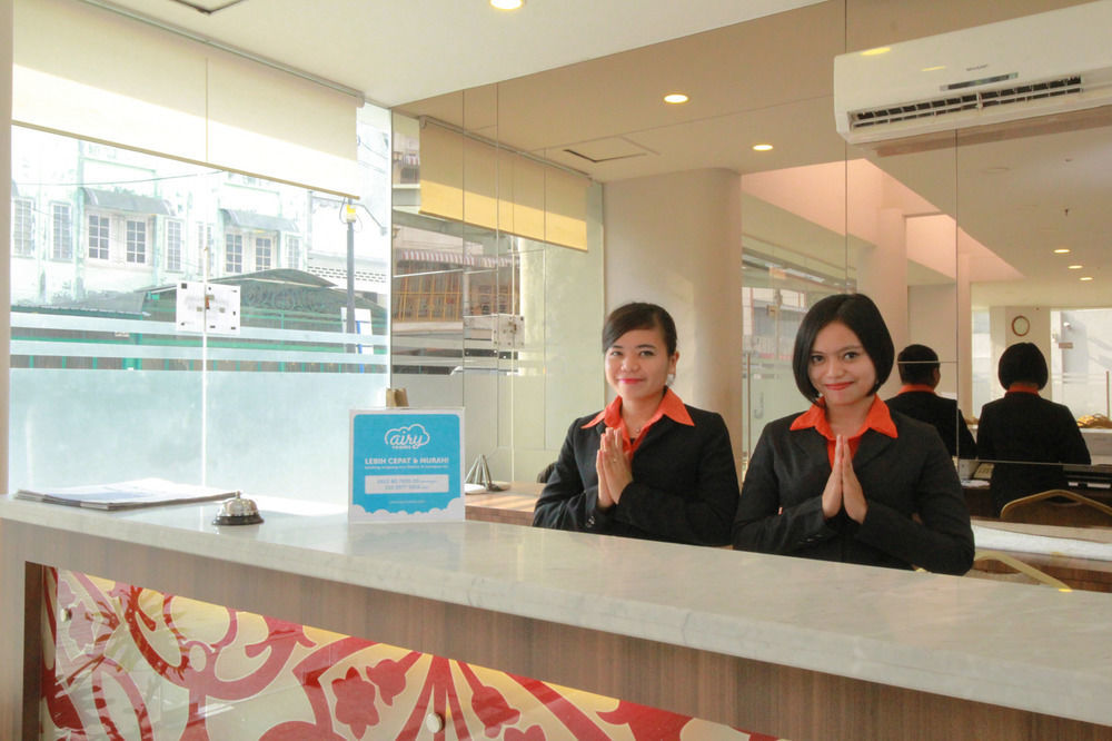 J Hotel Medan Luaran gambar