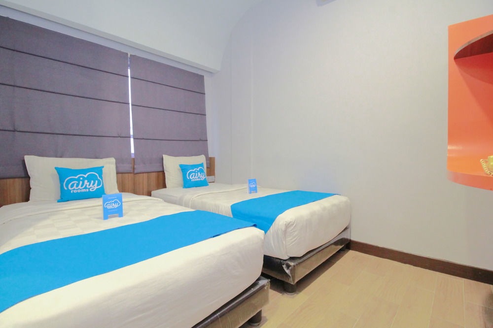 J Hotel Medan Luaran gambar