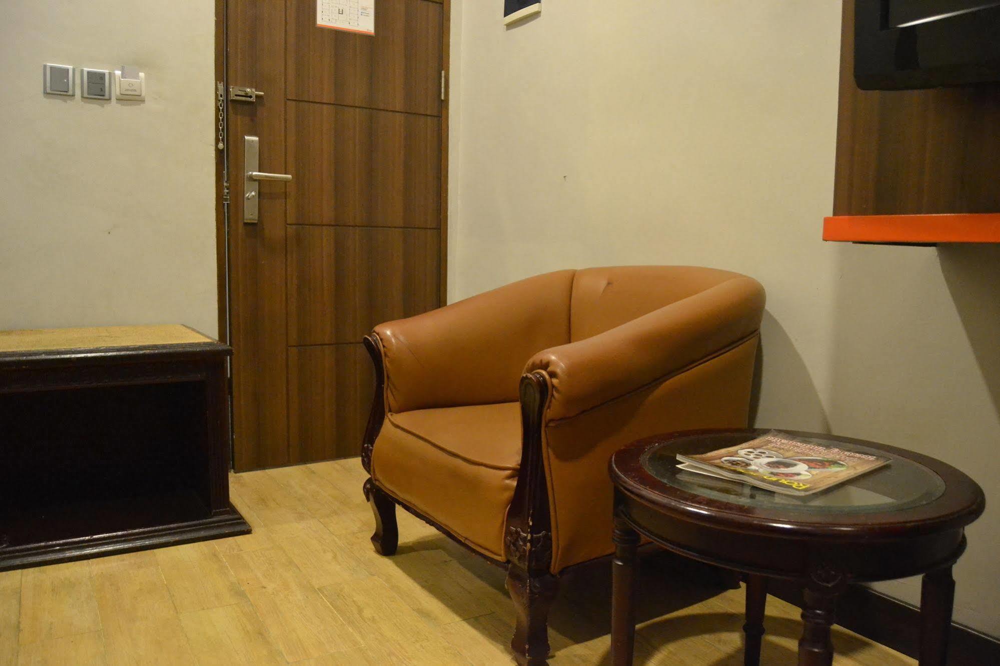 J Hotel Medan Luaran gambar