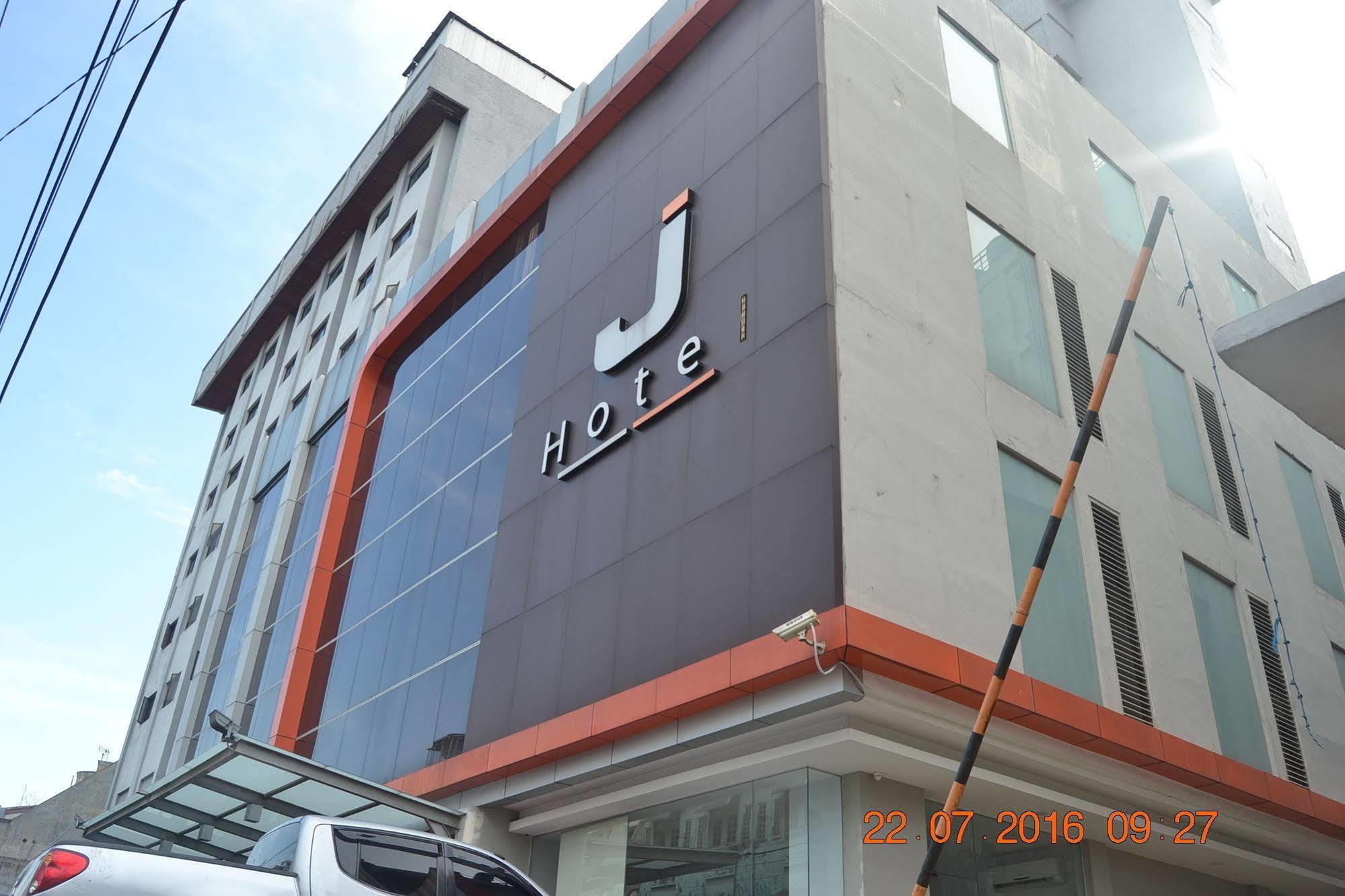 J Hotel Medan Luaran gambar